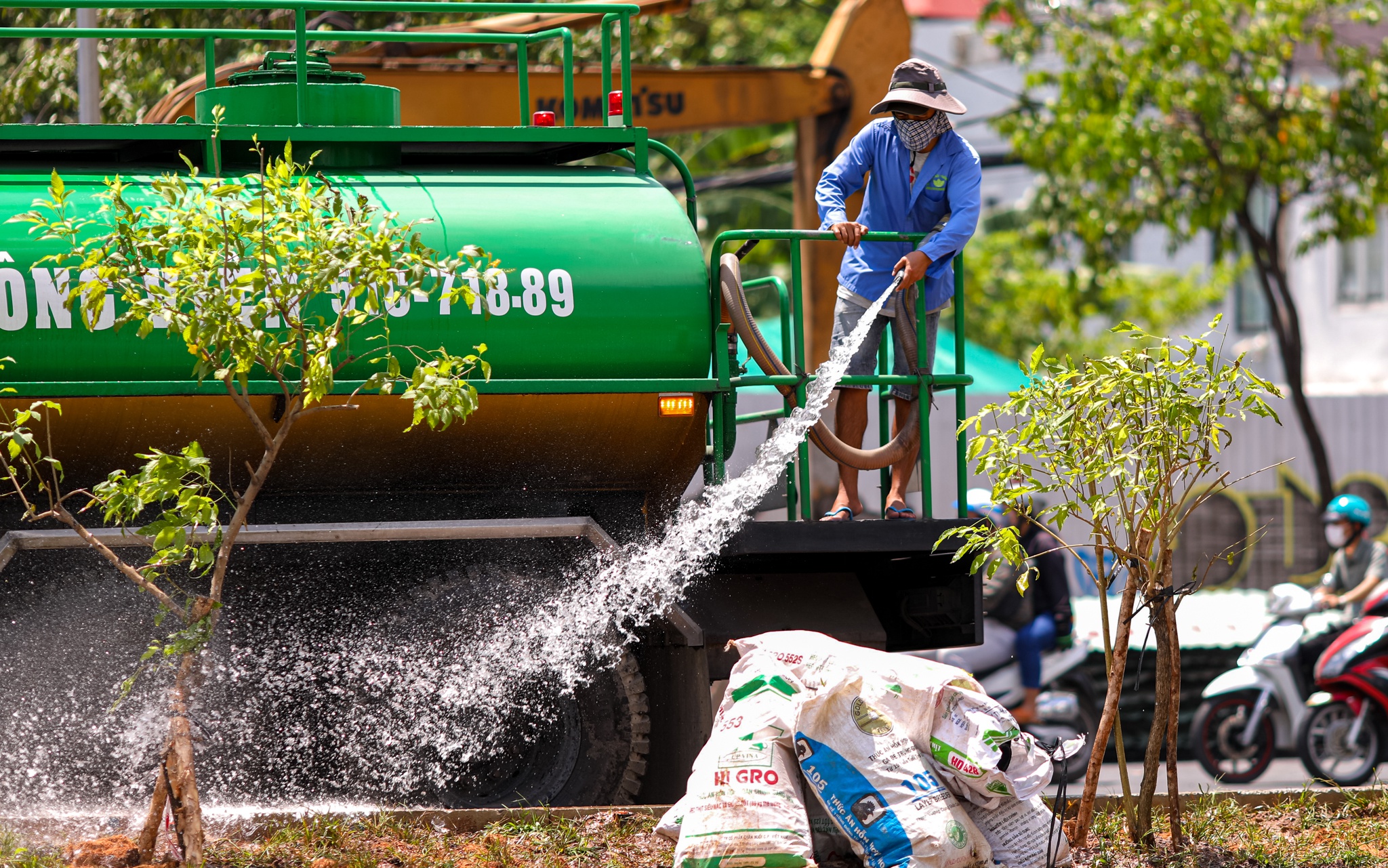 Dien mao cong trinh nang duong Nguyen Huu Canh anh 11