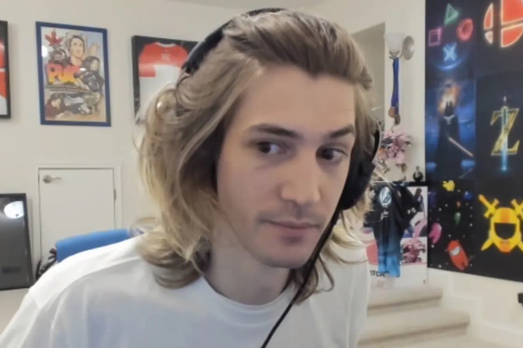 cat dien khi dang livestream anh 1