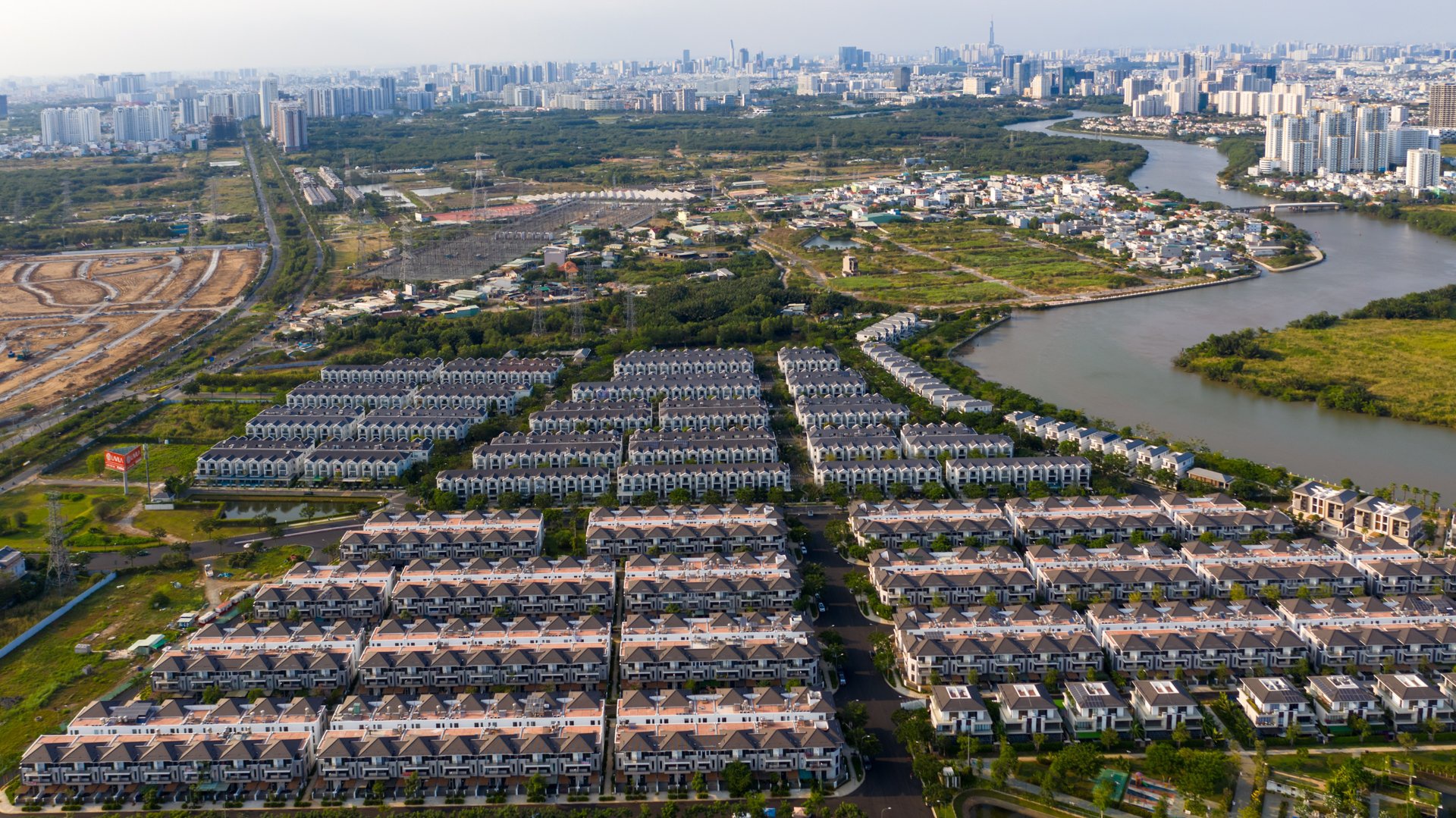 gia dat Nha Be anh 5