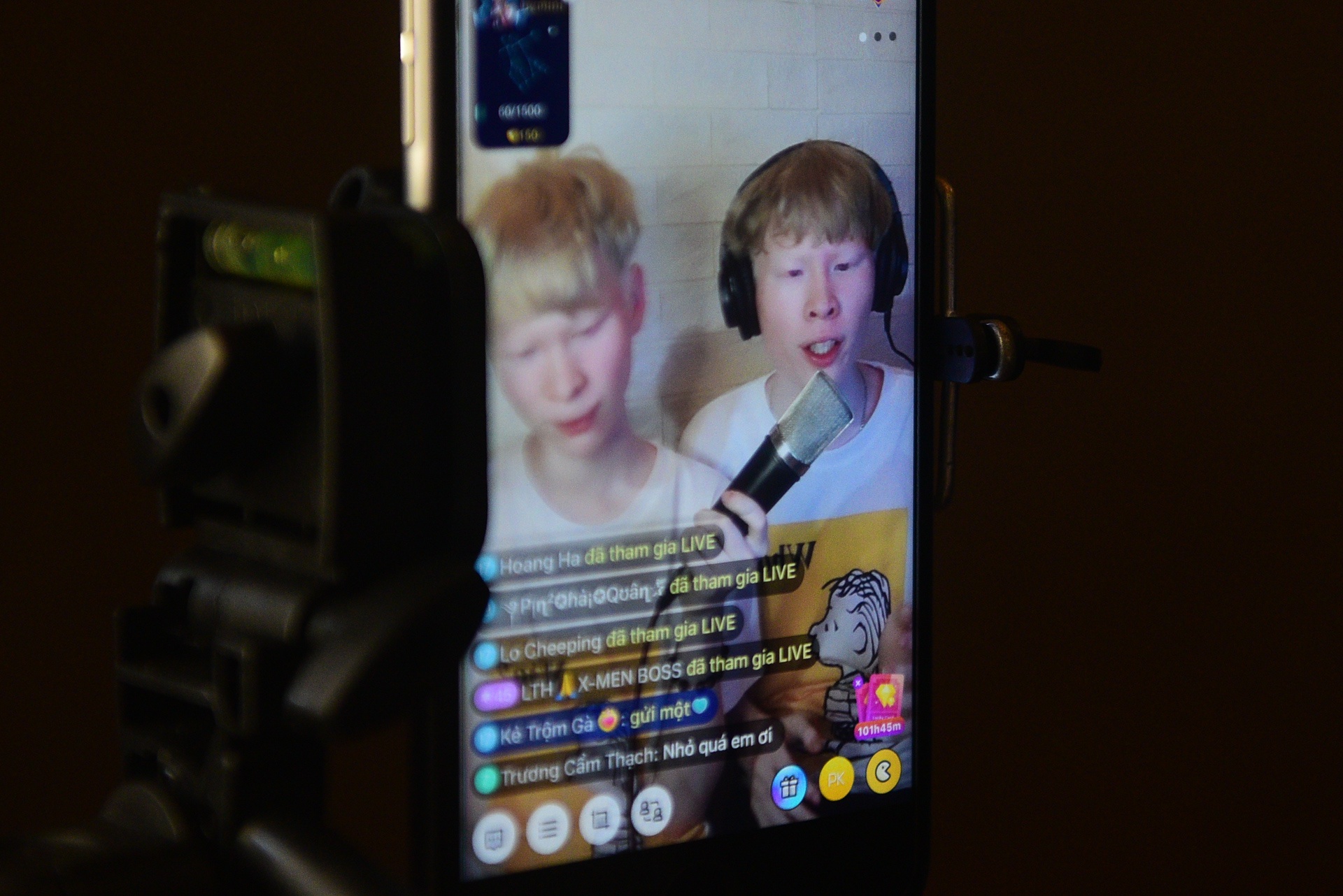 cap doi song sinh bach tang anh 10