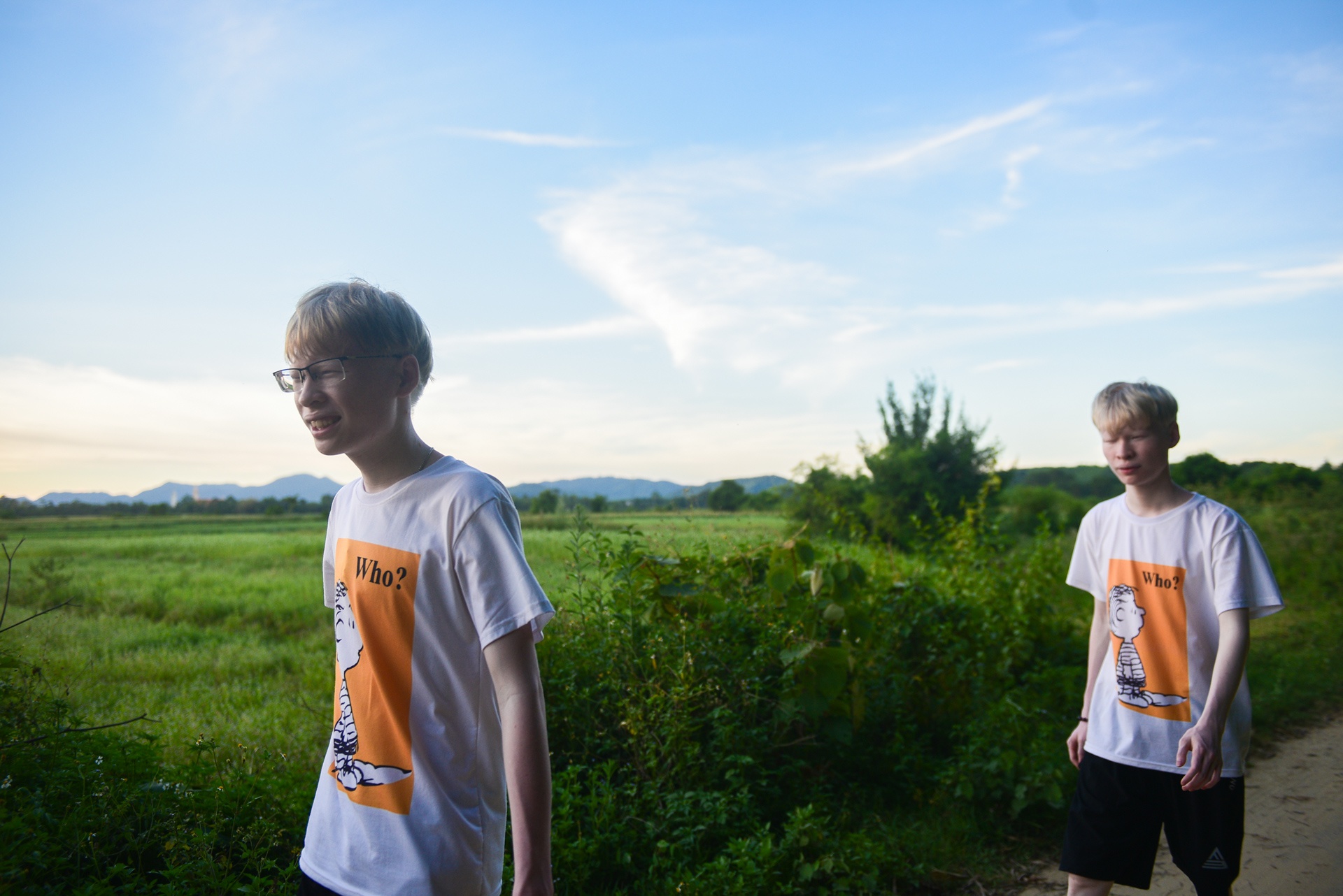 cap doi song sinh bach tang anh 17