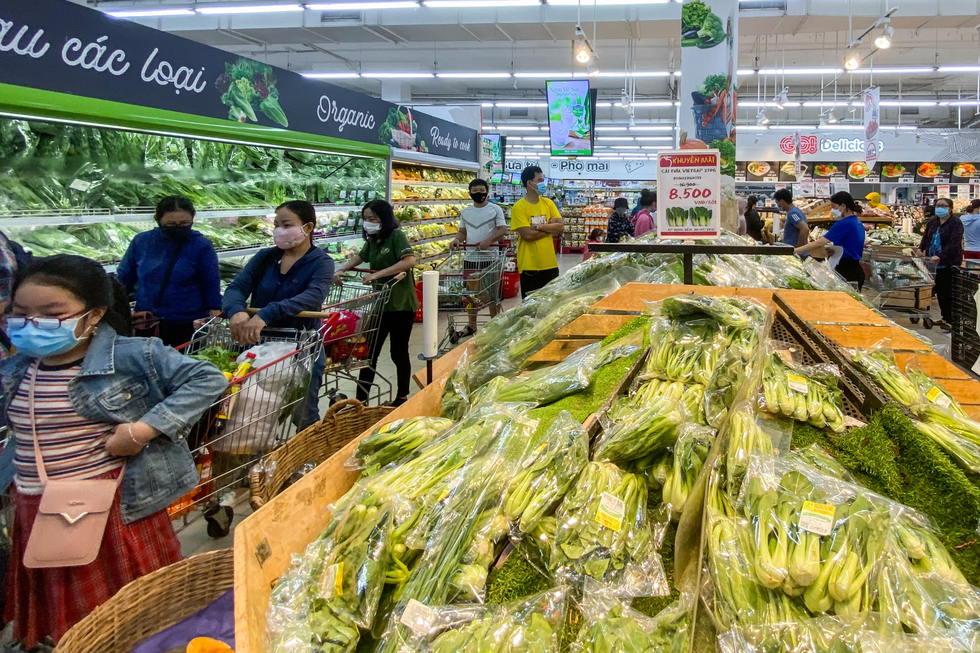 Do xo den sieu thi tai TP.HCM anh 9