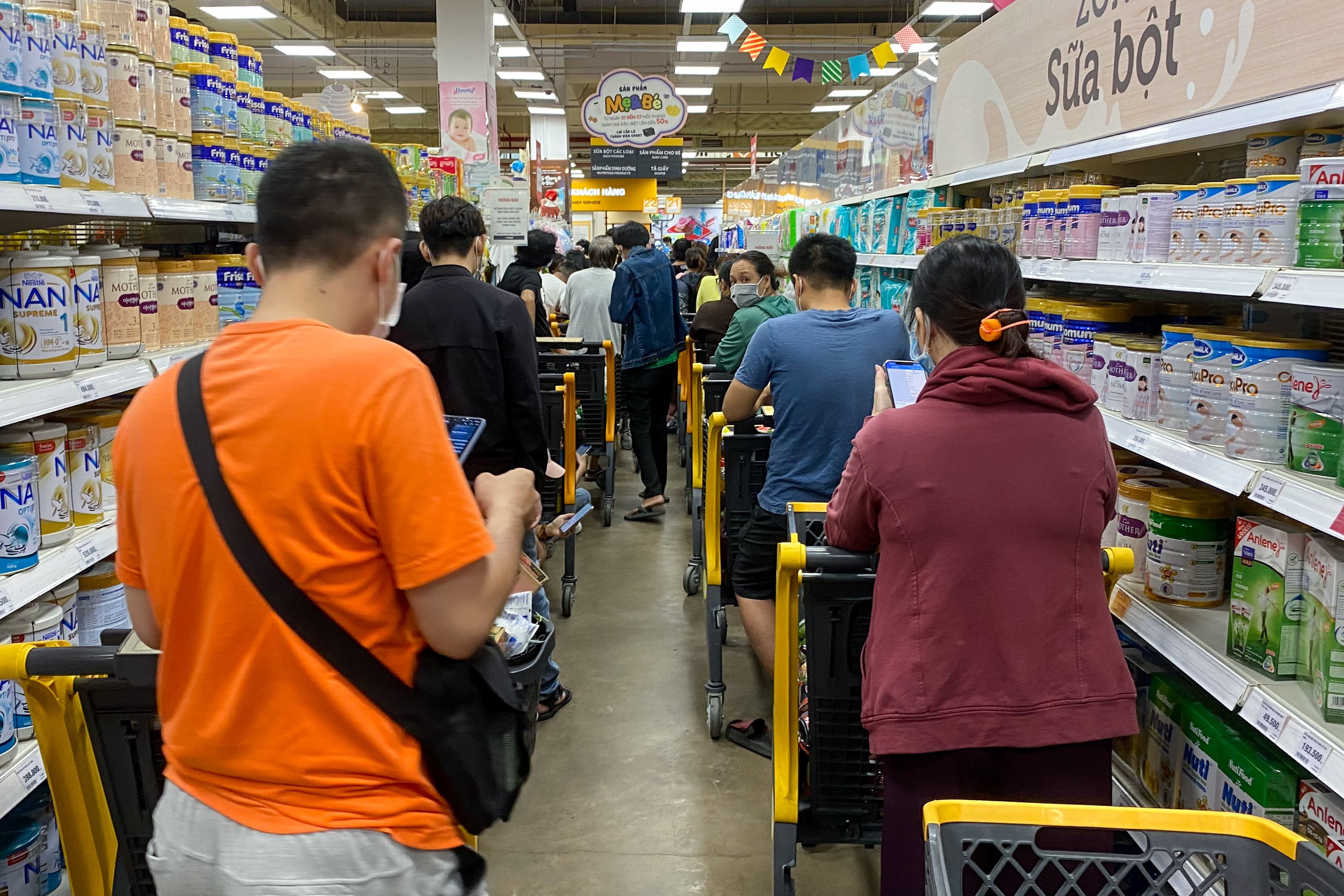 Do xo den sieu thi tai TP.HCM anh 10