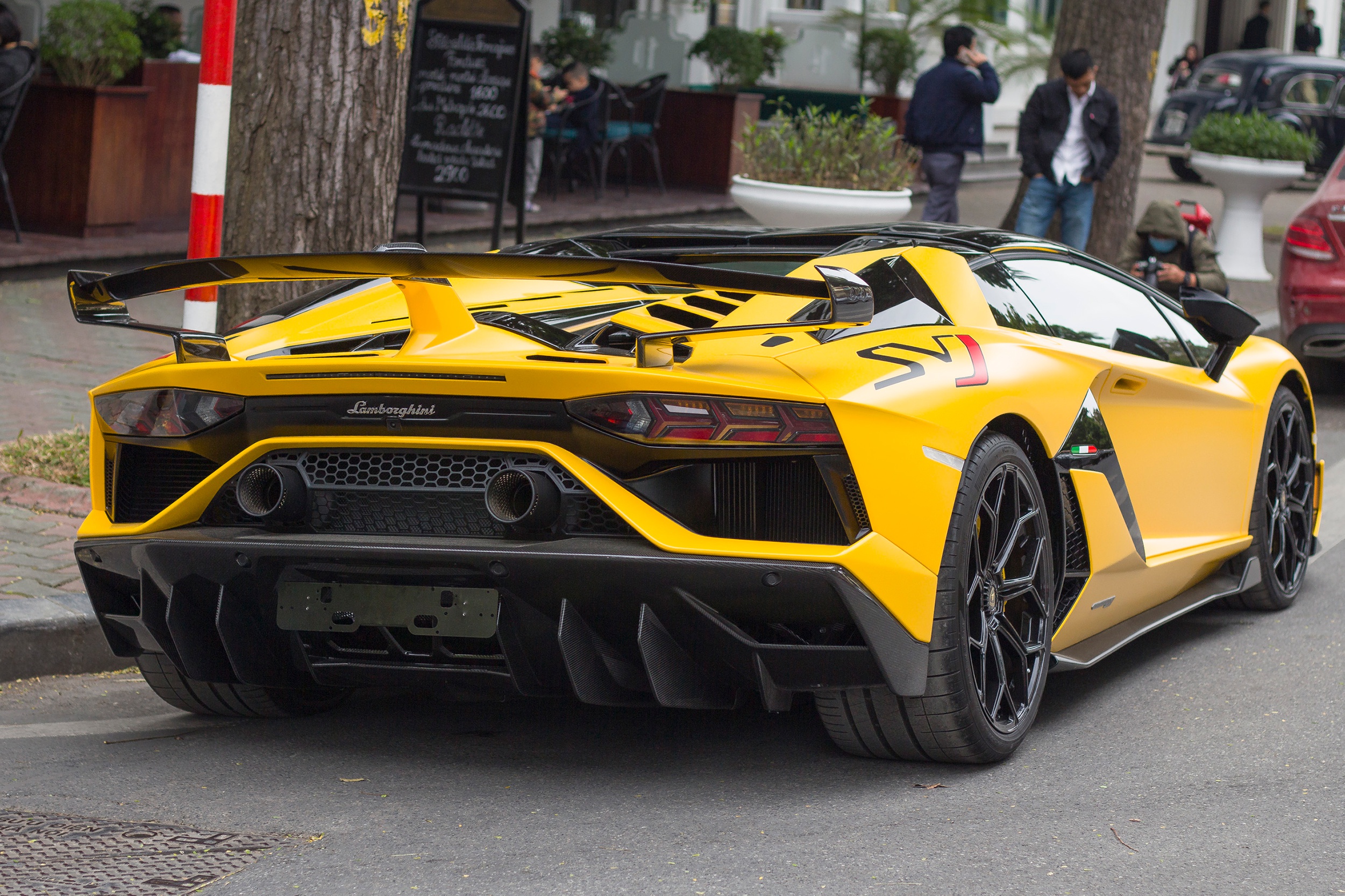 Lamborgnini Aventador SVJ Roadster ve Viet Nam anh 4