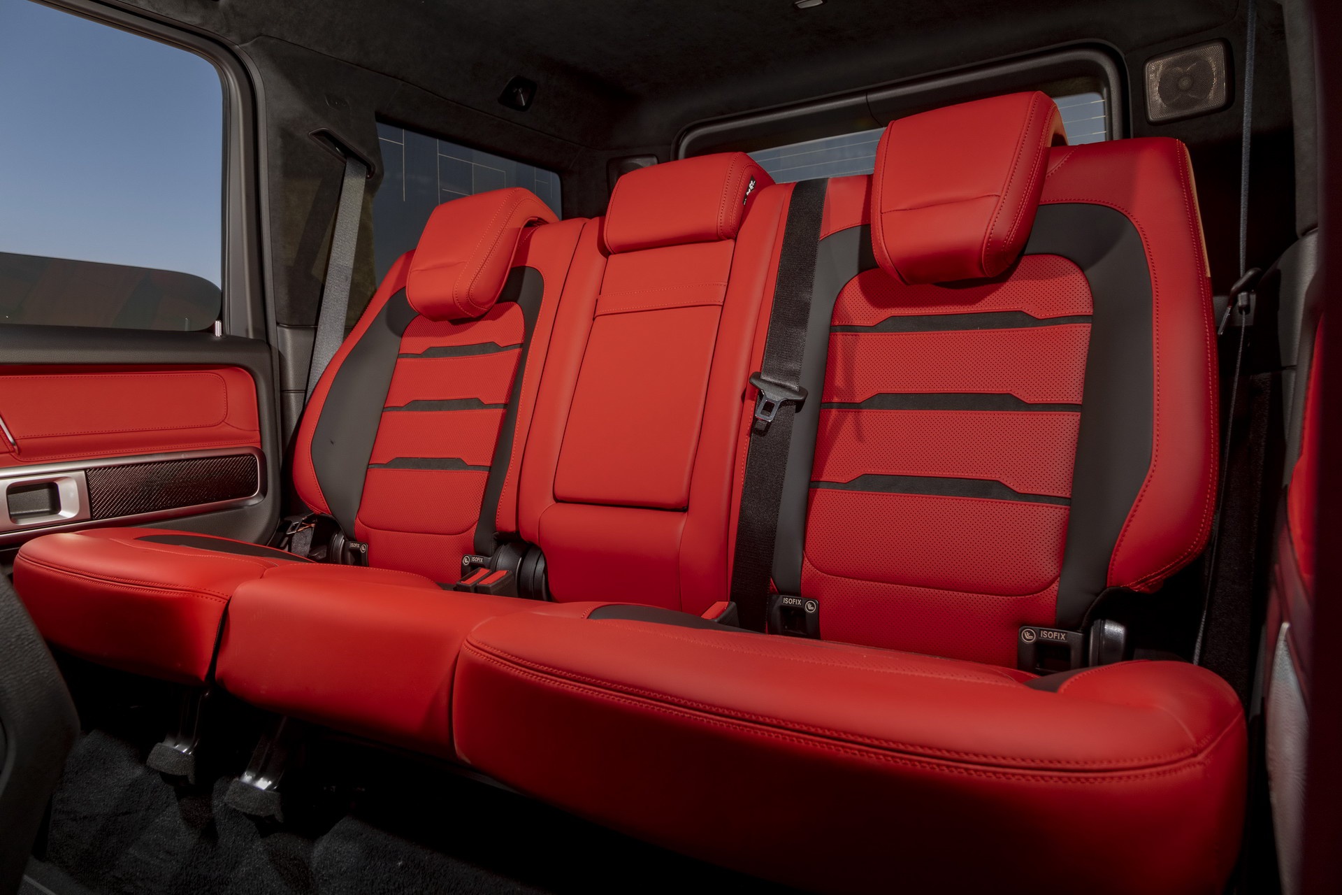 Mercedes G-Class bi trieu hoi anh 2