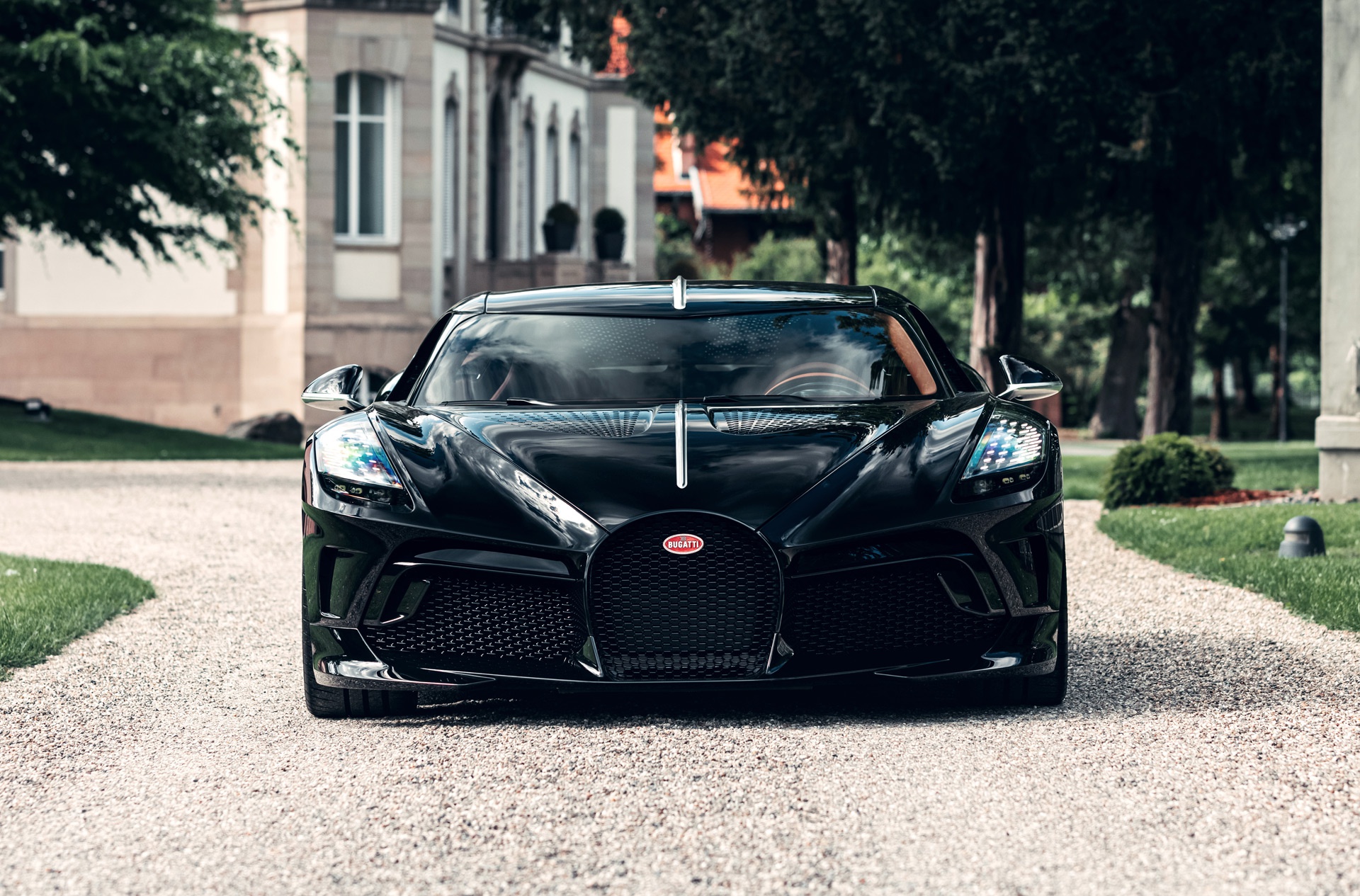 Bugatti La Voiture Noire duoc giao cho khach hang anh 4