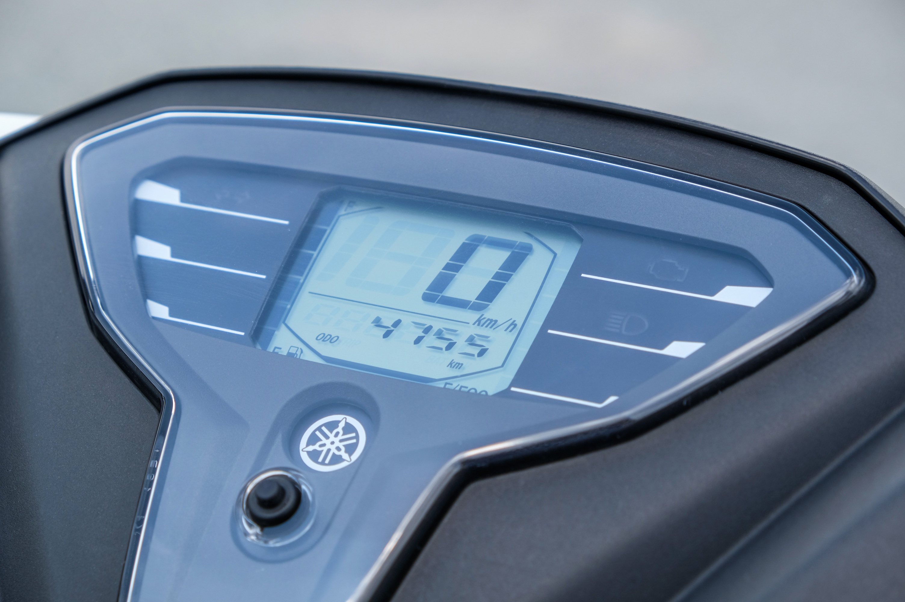 So sanh Honda Air Blade 150 va Yamaha FreeGo S anh 9