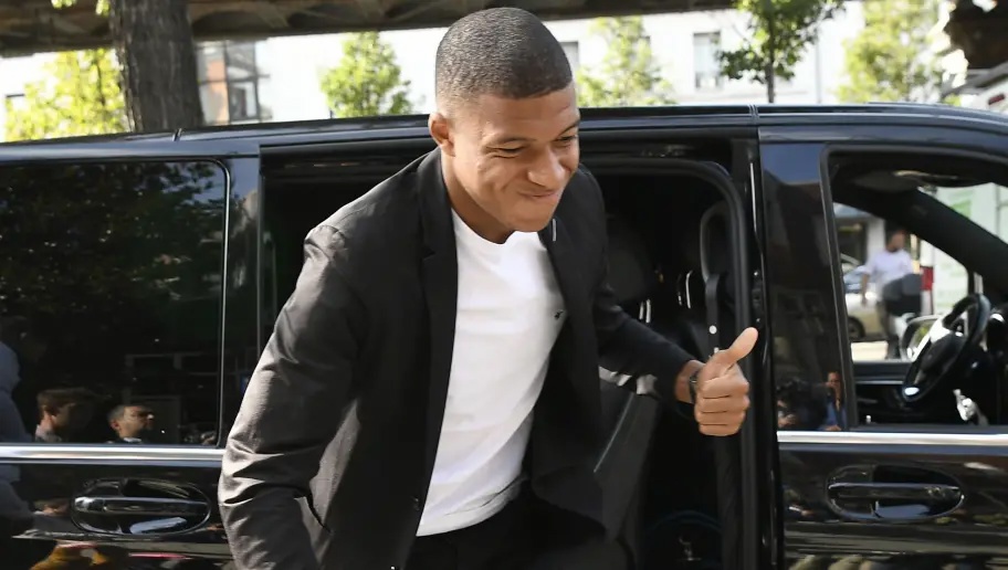 Xe cua Kylian Mbappe anh 5