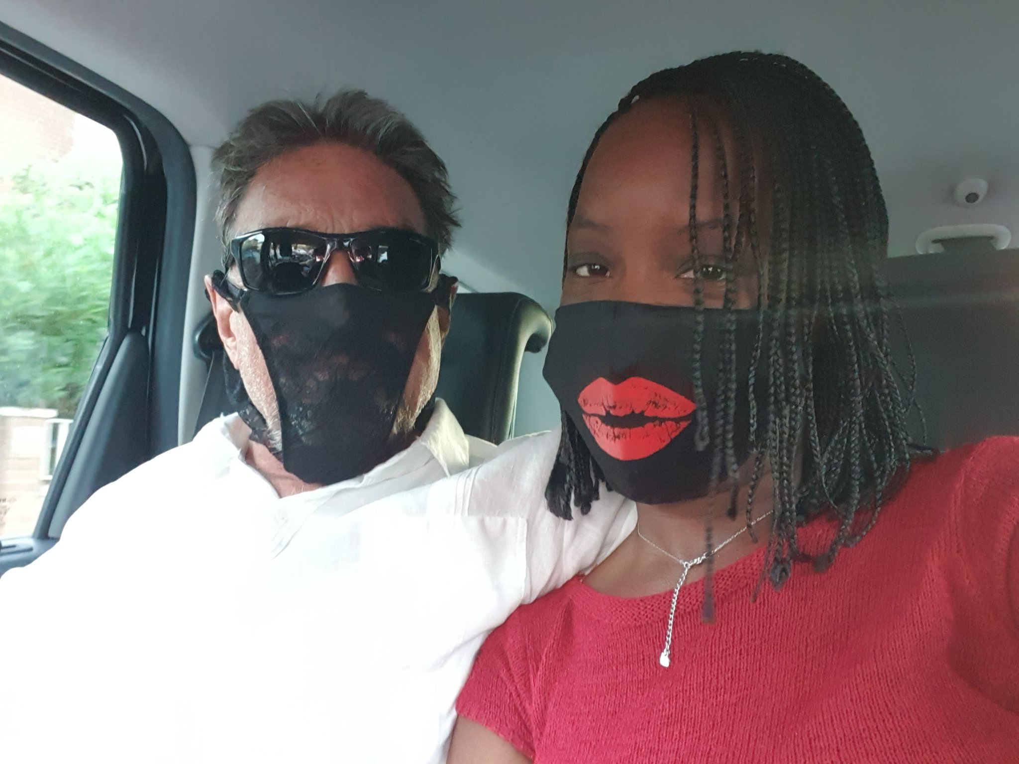 john mcafee tu tu anh 3