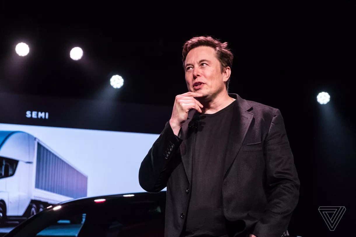 Bị Apple từ chối là điều may mắn cho Elon Musk