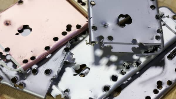 rac thai dien tu anh 2