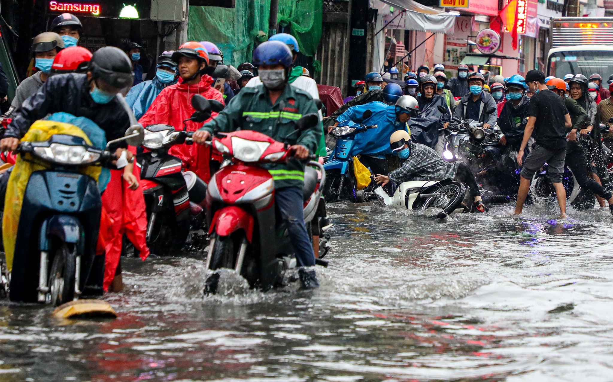 ap thap nhiet doi tren Bien Dong anh 1