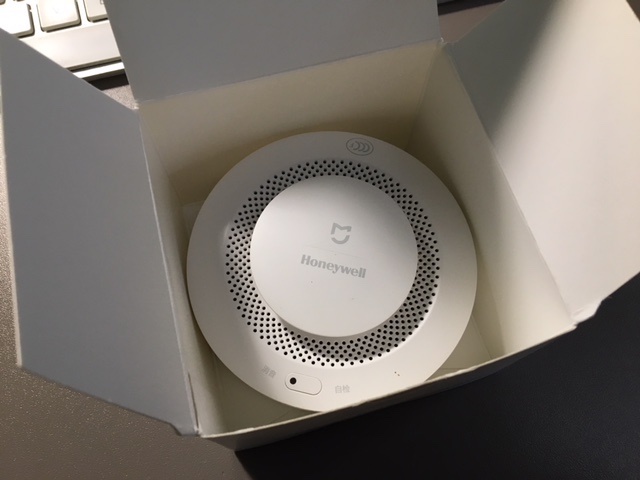 Loat thiet bi thong minh canh bao chay nha anh 2