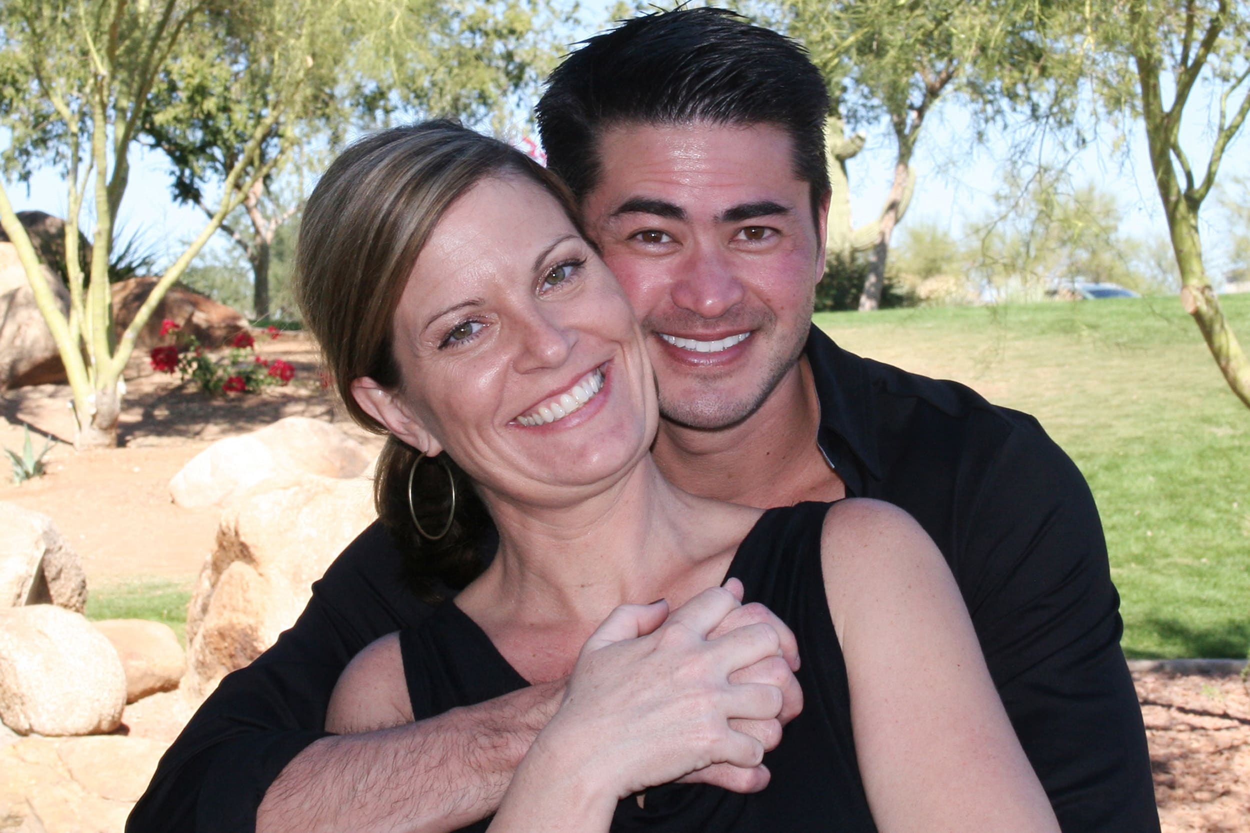 Cuoc song hien tai cua nguoi dan ong mang bau dau tien tren the gioi anh 4