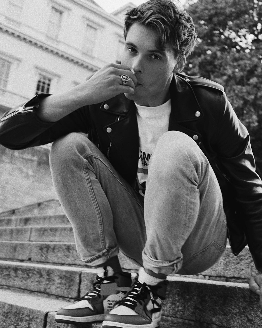 thanh ty phu sau mot dem anh 3