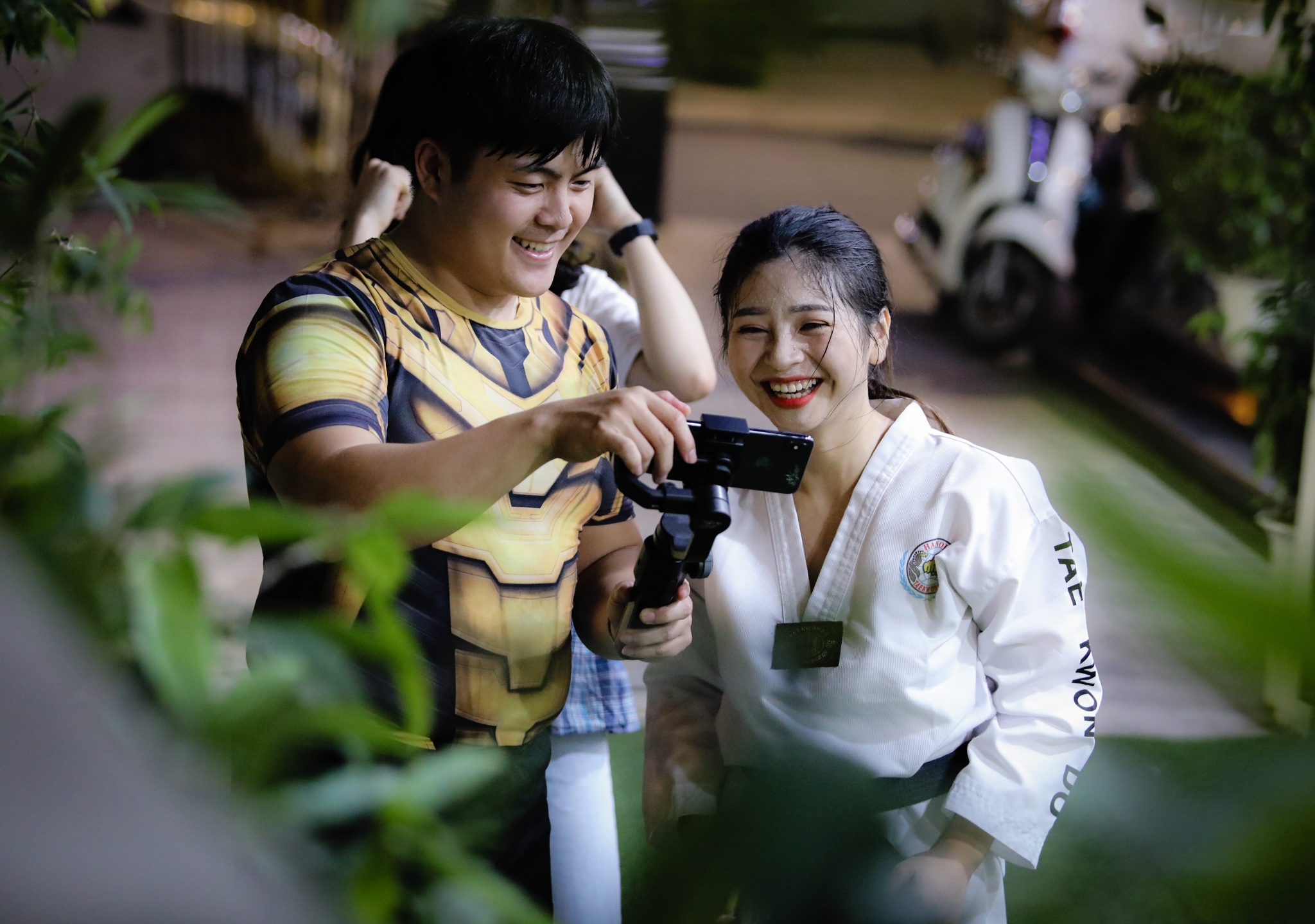 Hot girl mua con so khong ai yeu vi qua manh me hinh anh 17 15_hot_girl_mua_con_zing11.jpg