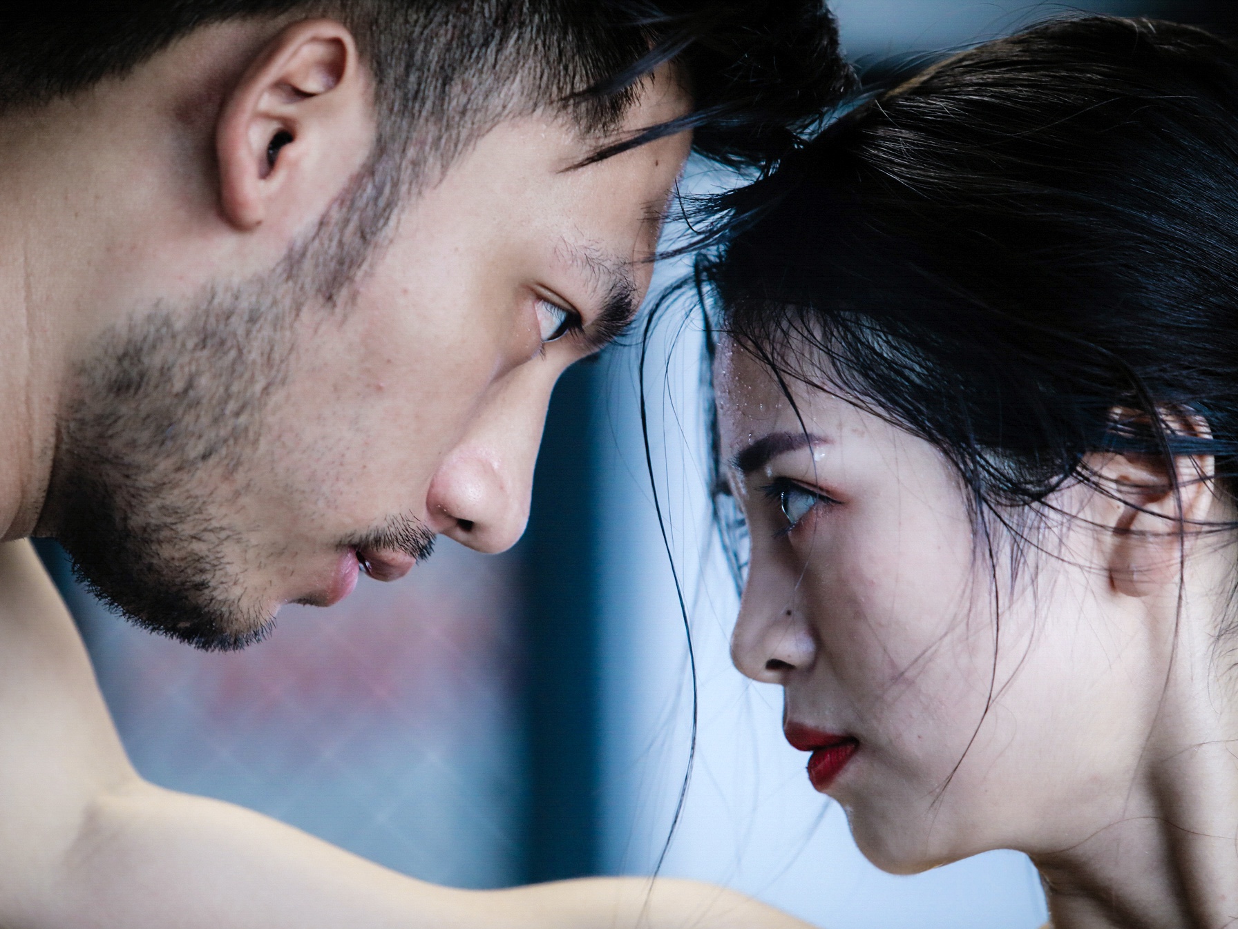 Hot girl mua con so khong ai yeu vi qua manh me hinh anh 7 7_hot_girl_mua_con_zing__1.jpg