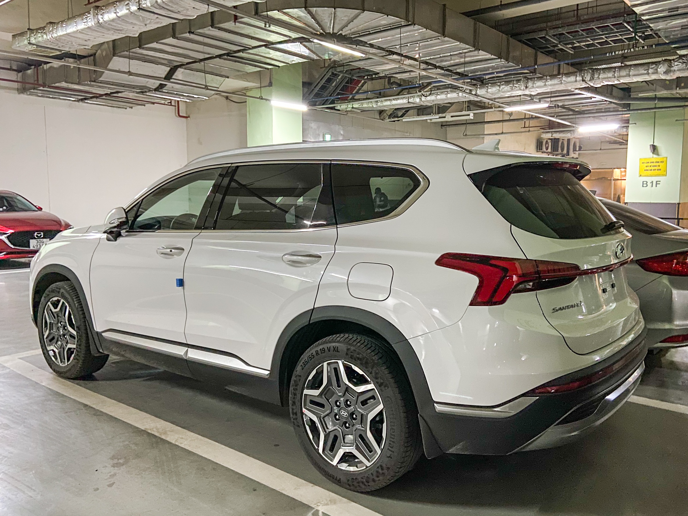 xe da dung tien ty ra mat tai Viet Nam anh 7