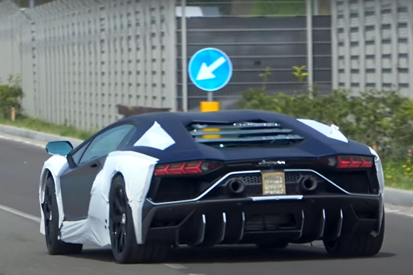 Lamborghini Aventador hybrid duoc thu nghiem anh 3