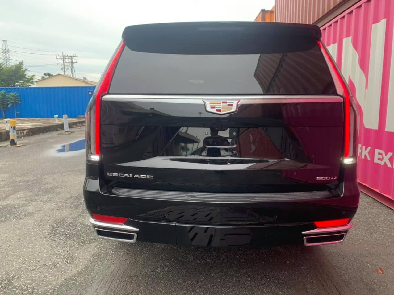 Cadillac Escalade 2021 dau tien ve Viet Nam anh 6