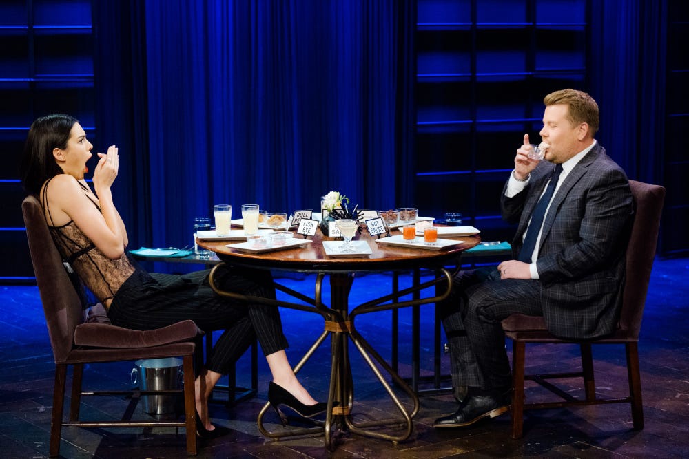 James Corden che gieu thuc an chau A anh 1