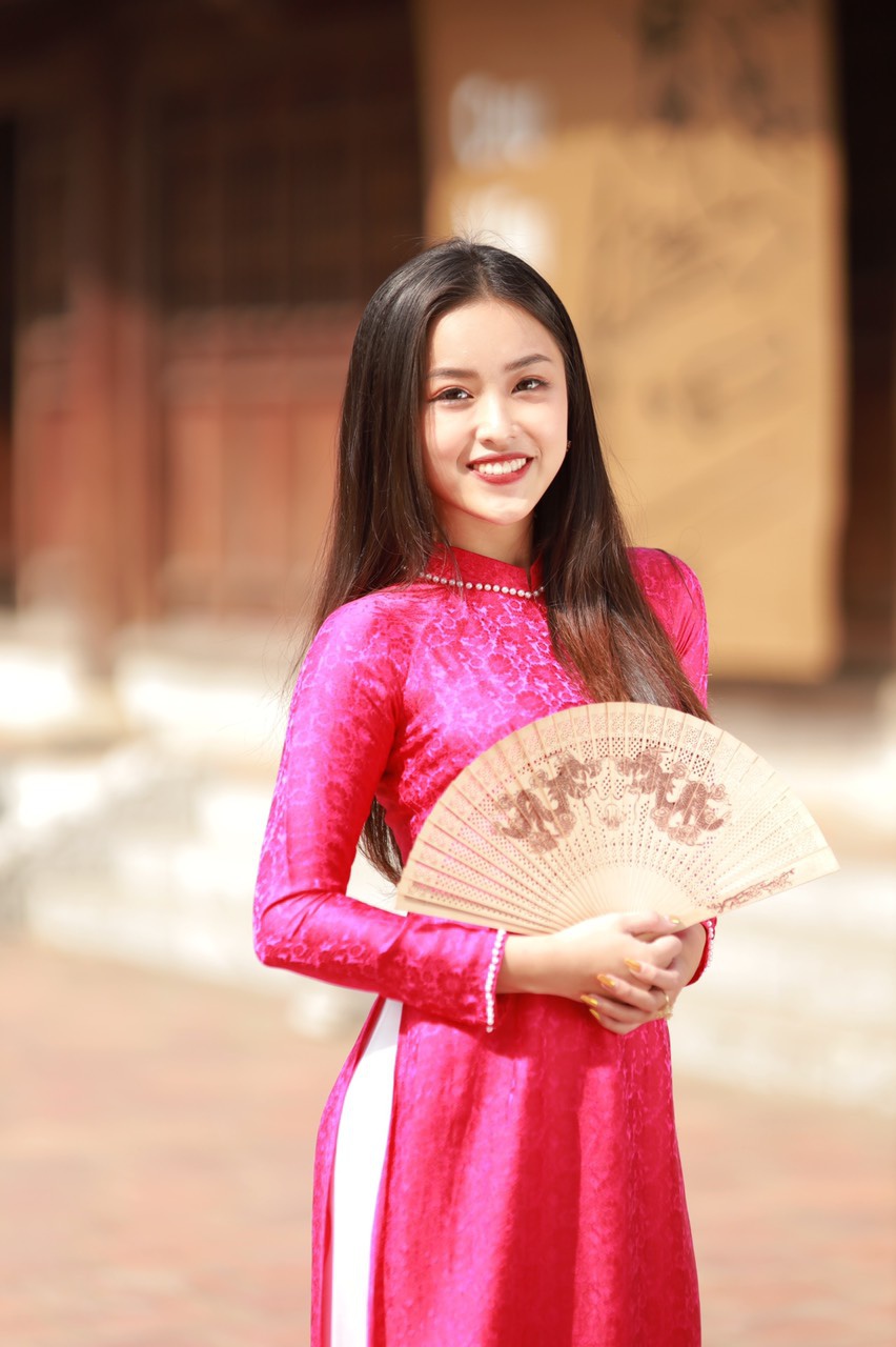 hoa khoi dai hoc luat anh 2