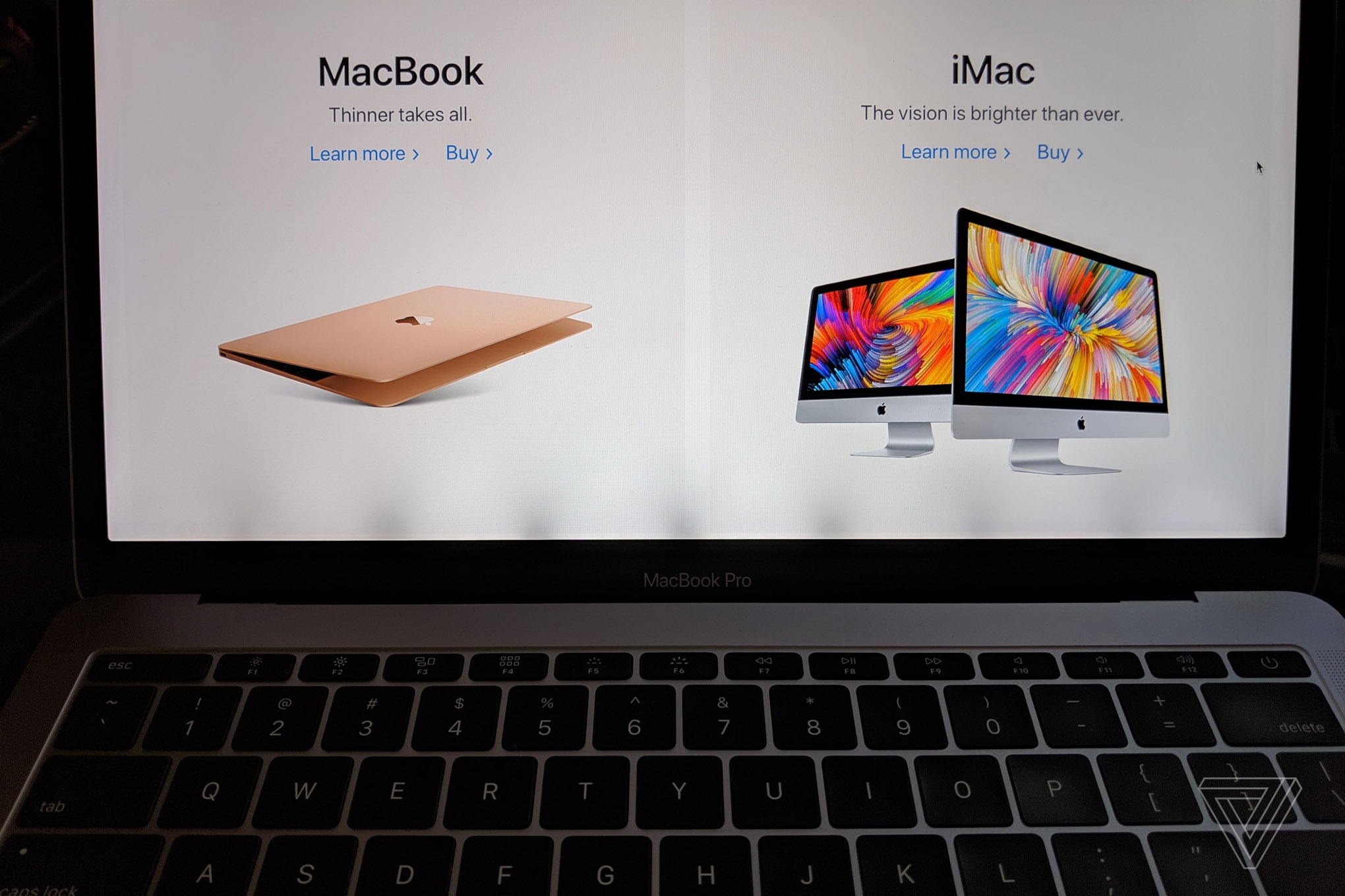 Apple ban MacBook Pro loi anh 1