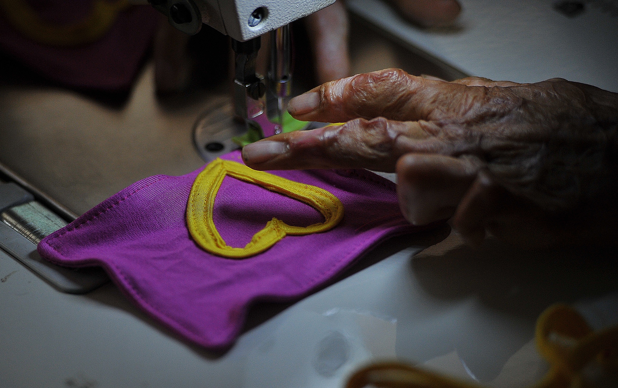 vo bi chong tuoi xang dot anh 37