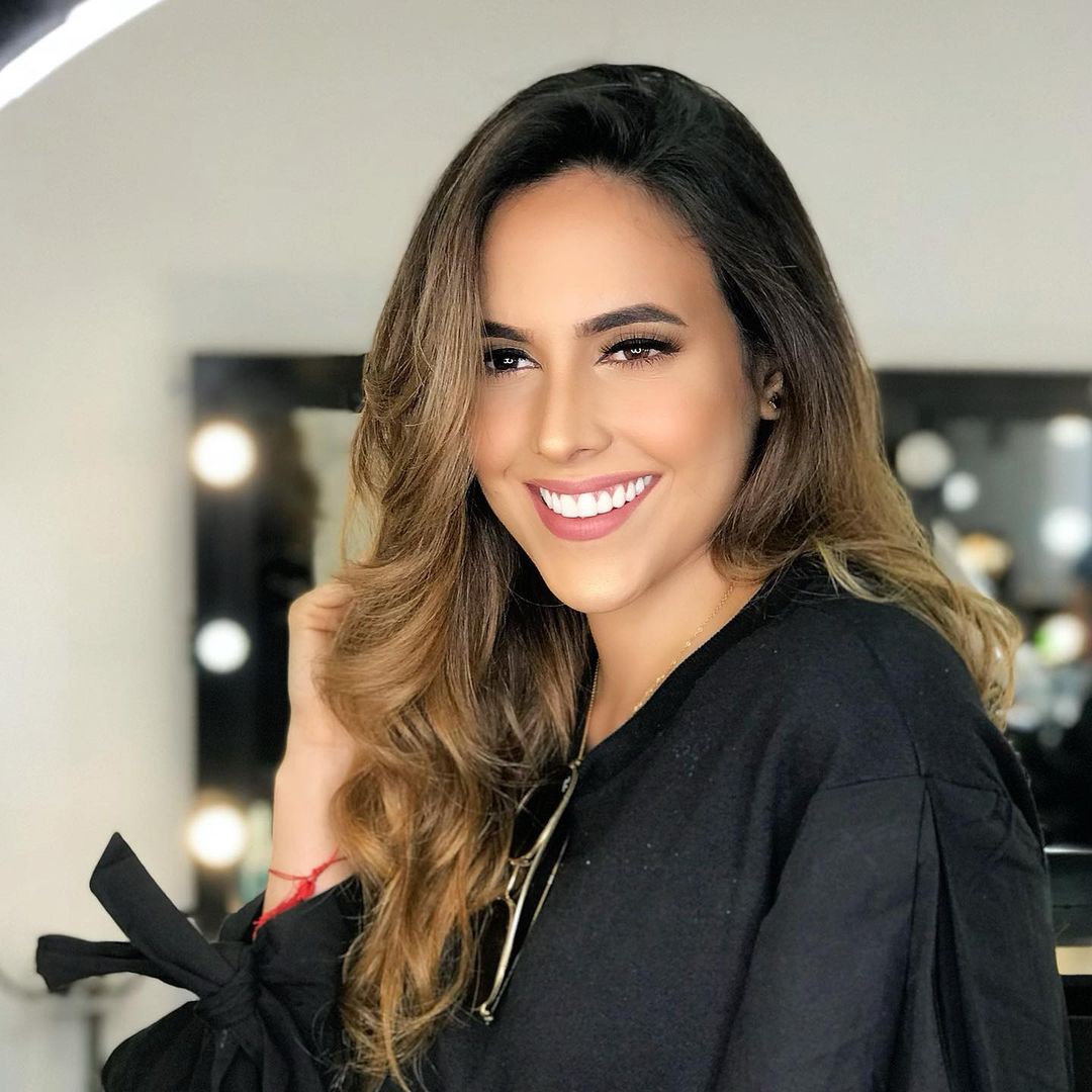 hoa hau Luiseth Materan anh 4