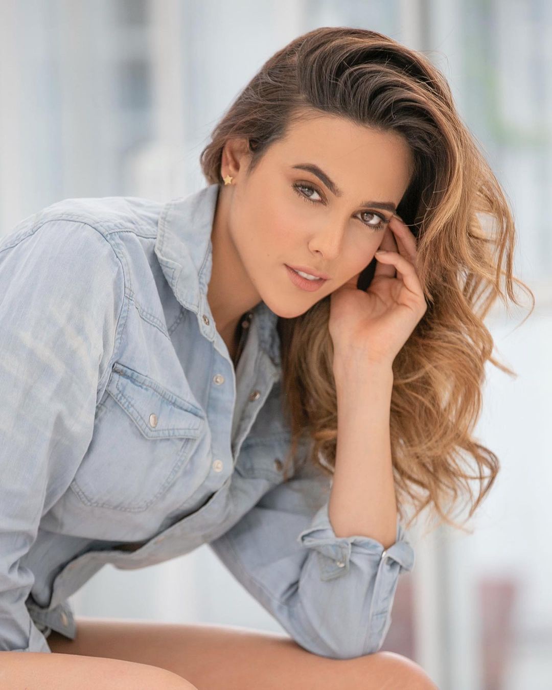 hoa hau Luiseth Materan anh 3