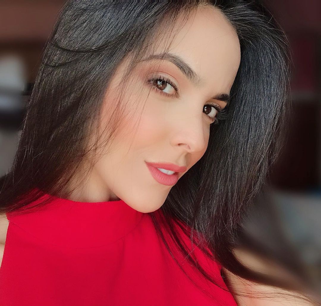 hoa hau Luiseth Materan anh 9