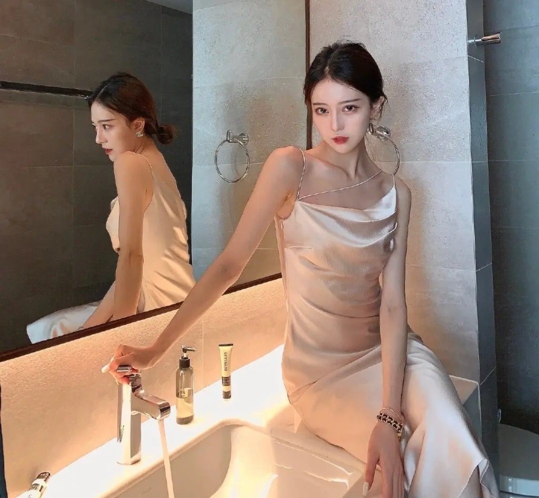 Nữ người mẫu Trung Quốc lừa tình nhiều đại gia