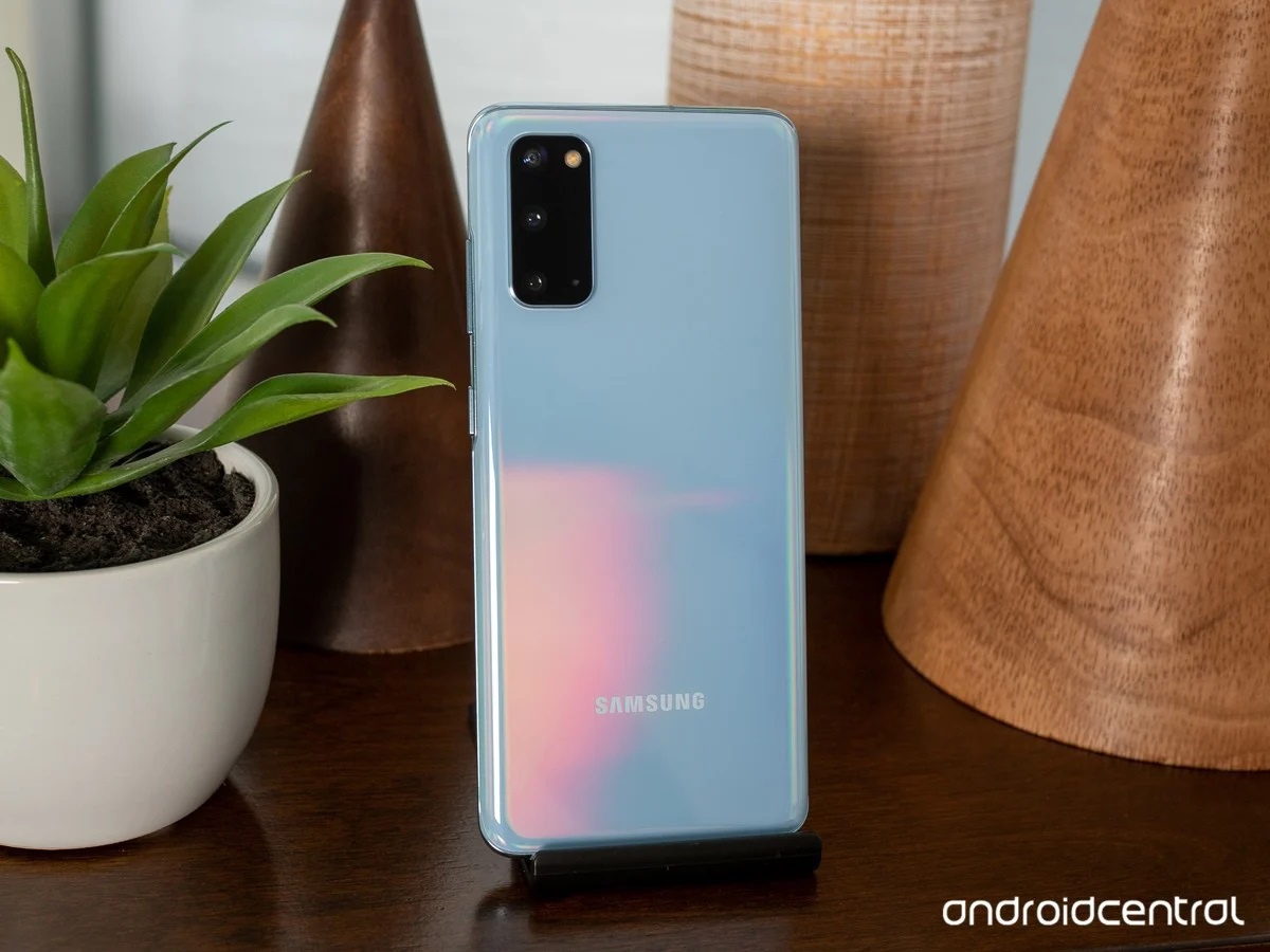 Dien thoai kich thuoc nho dan hoi sinh anh 2