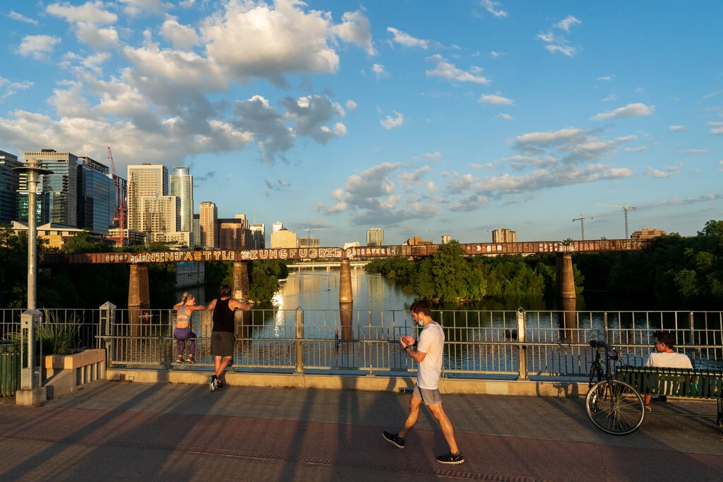 Di cu khoi Thung lung Silicon anh 3