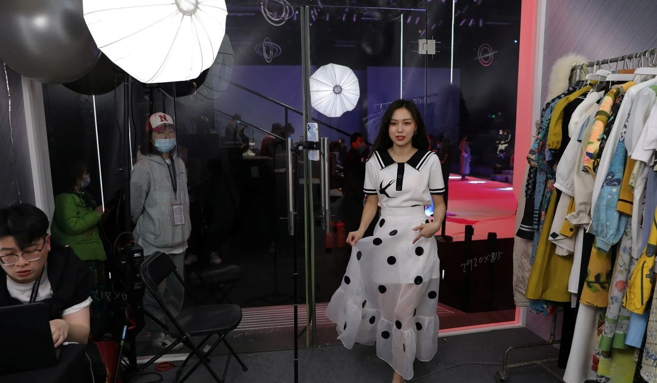 Livestream ban hang tai Trung Quoc anh 2