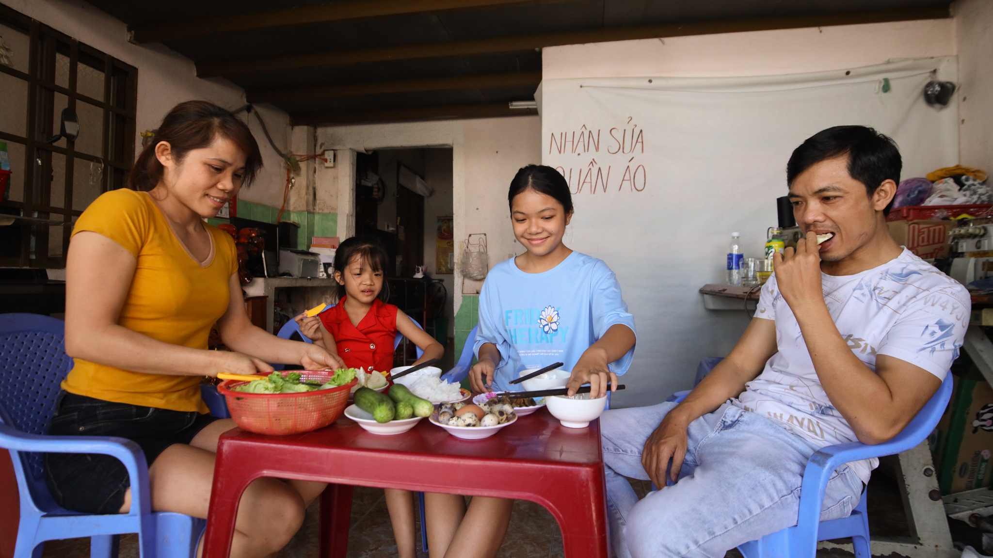 a quan giong hat viet nhi doi ho hoai anh anh 18