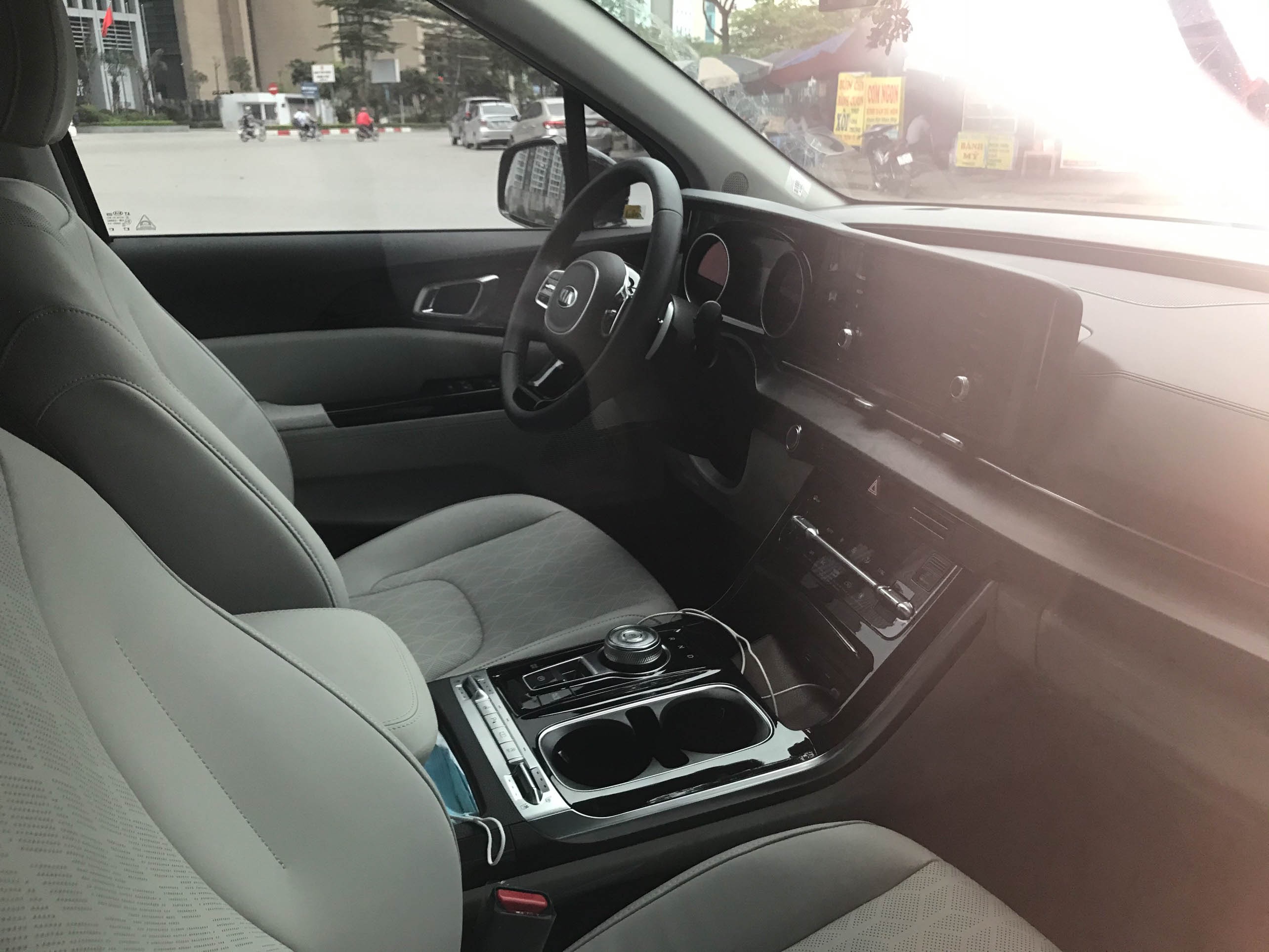 xe da dung tien ty ra mat tai Viet Nam anh 4