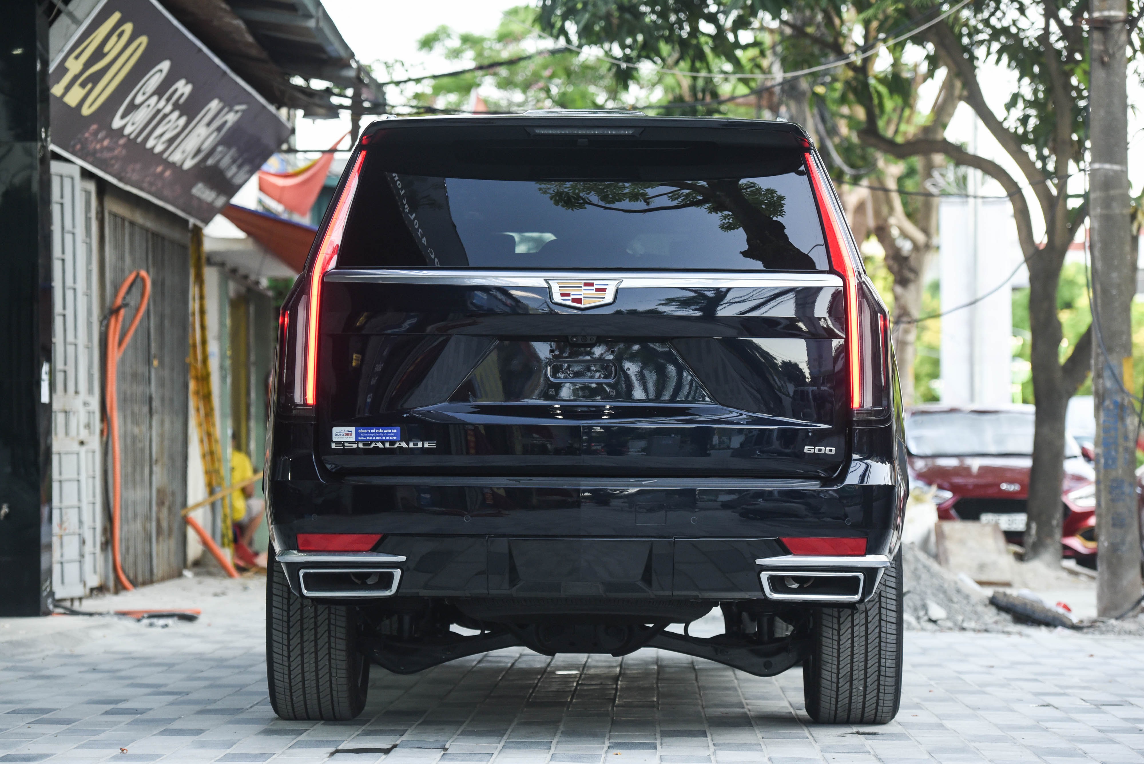 Mercedes-AMG G 36 va Cadillac Escalade 2021 anh 7