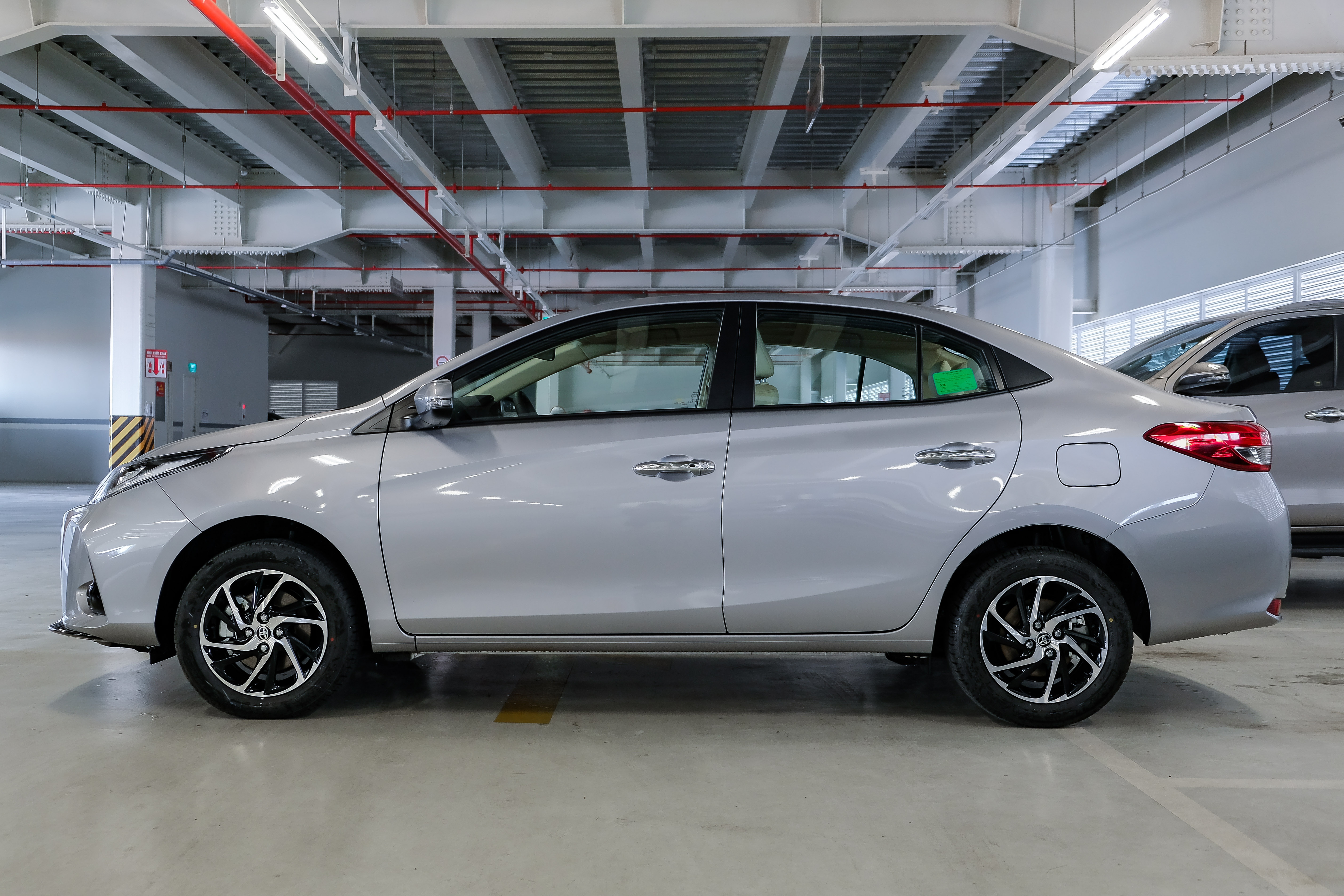 so sanh Hyundai Accent va Toyota Vios 2021 anh 5