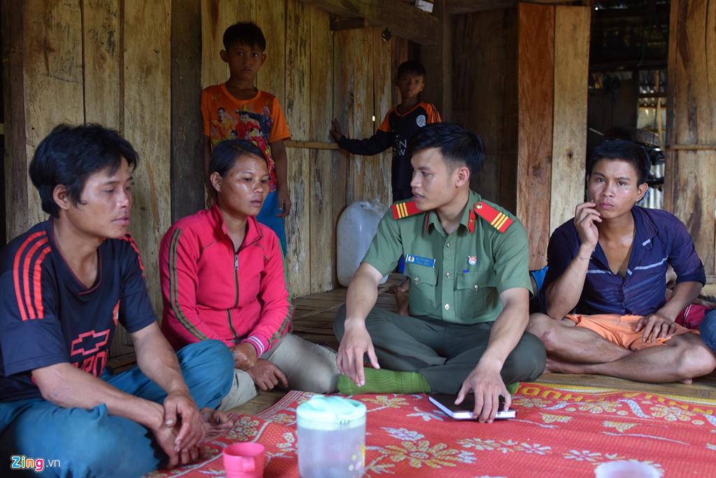 Doi ngheo trien mien vi te nghien ruou o vung cao Quang Ngai hinh anh 3
