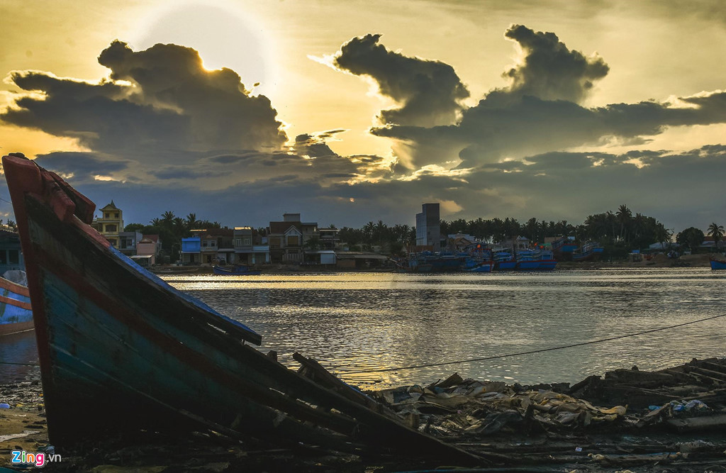 Canh doi bi dat o 'lang chai ty phu' hinh anh 7