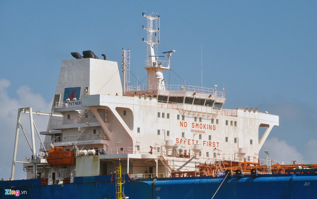 Con tau 104.000 tan 'doi von' hang chuc trieu USD o Dung Quat hinh anh 11