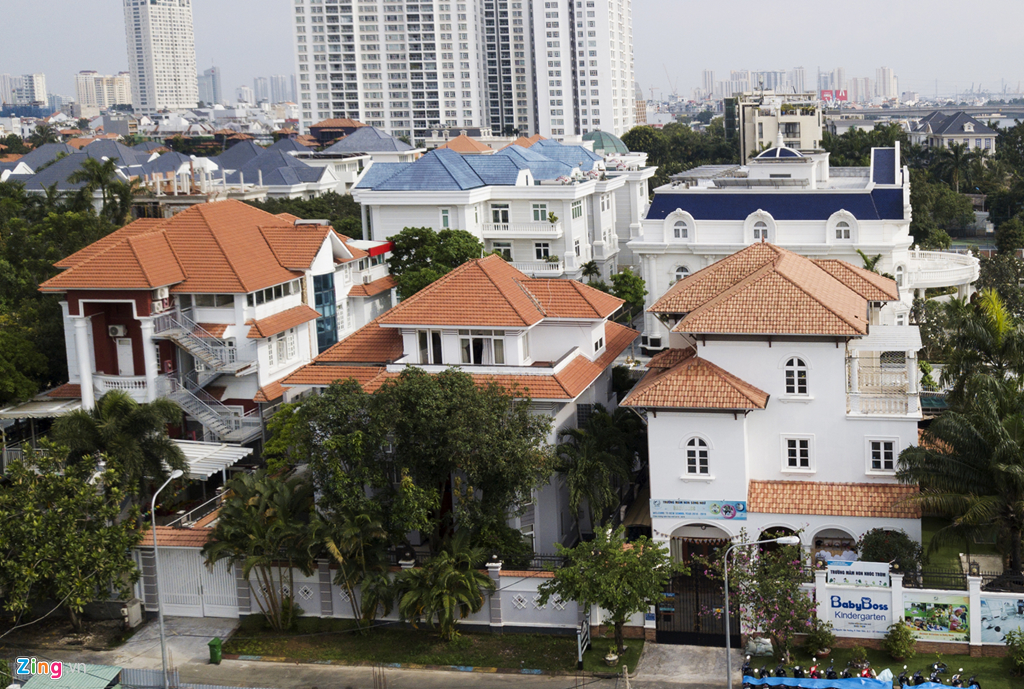 Co ngoi nha Jonathan Hanh Nguyen va loat biet thu dat do tai Thao Dien hinh anh 17