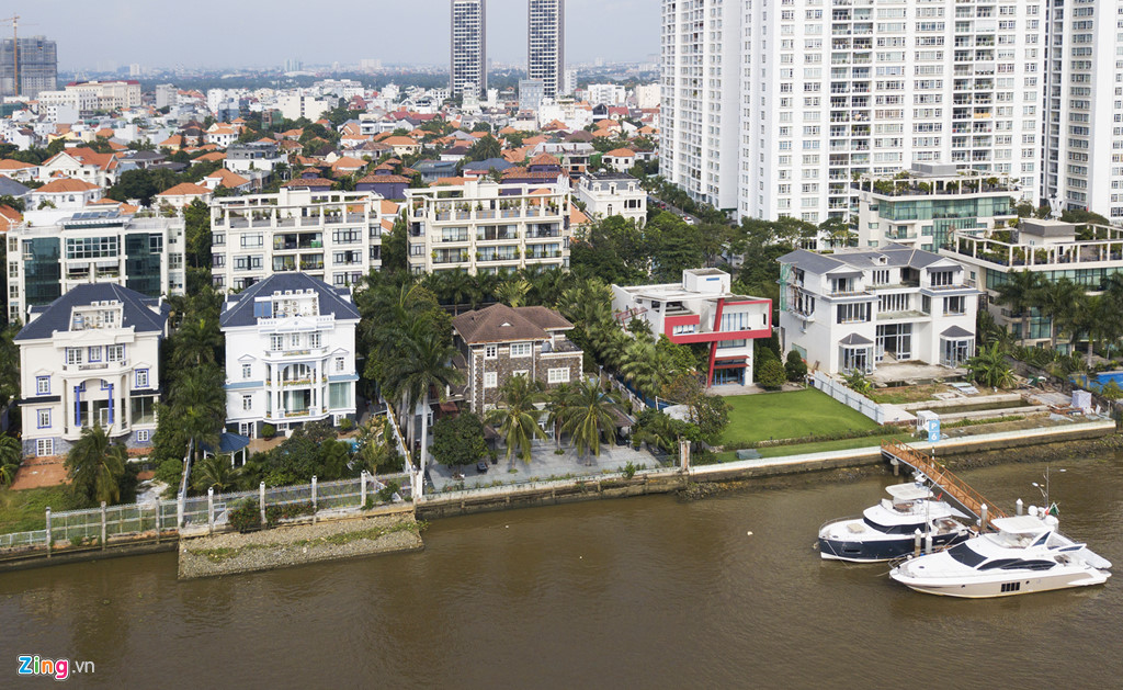 Co ngoi nha Jonathan Hanh Nguyen va loat biet thu dat do tai Thao Dien hinh anh 9