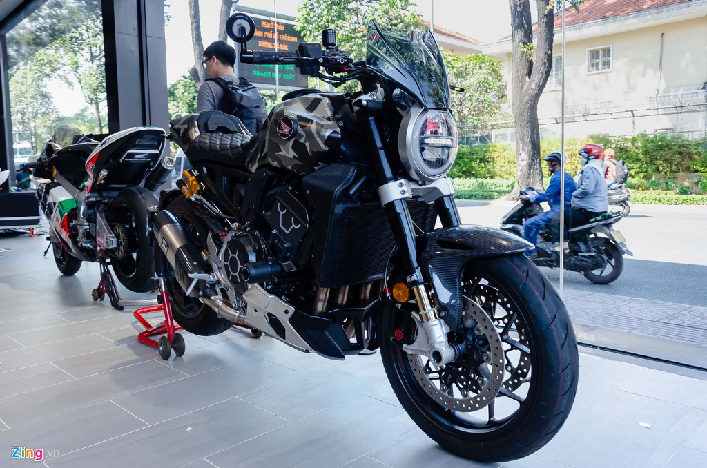 Loat moto doc quy tu tai TP.HCM tranh ngoi vuong xe do hinh anh 2 Honda_CB1000R_Camo_Zing_2_.jpg