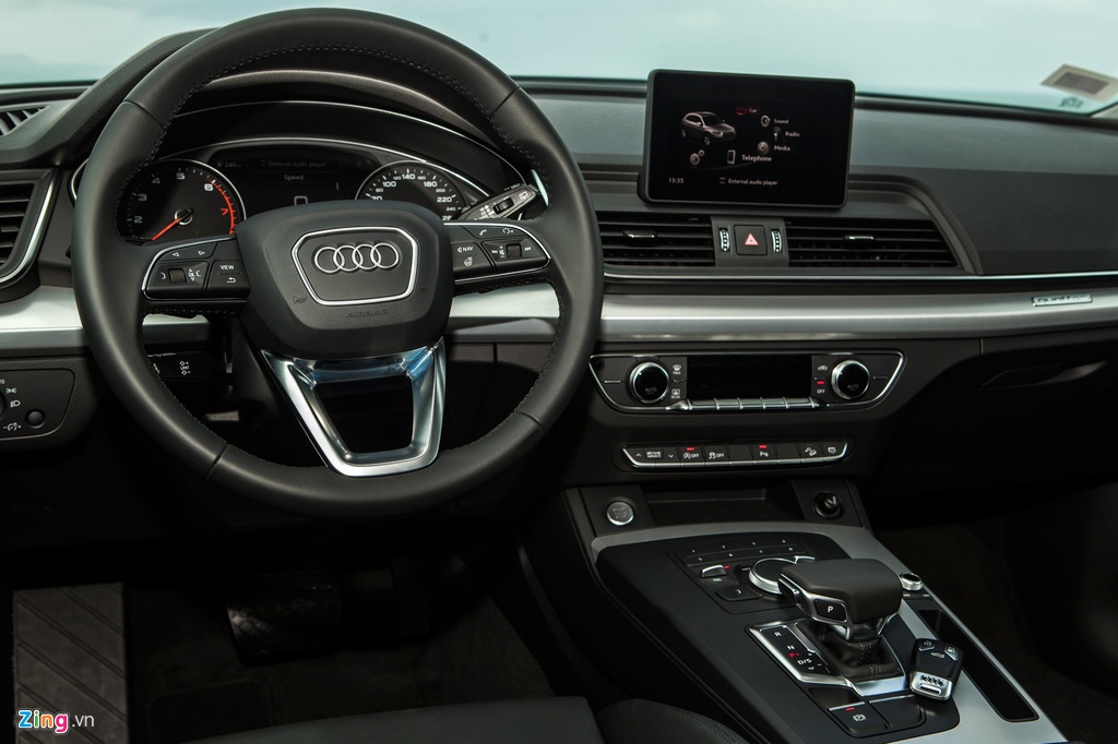 Nhung mau SUV hang sang tam gia 3 ty dong dang can nhac tai VN hinh anh 10 q5_3_zing.jpg