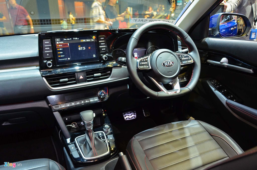 Nhung mau xe gam cao hap dan hua hen ra mat tai Viet Nam nam 2020 hinh anh 6 Kia_Seltos_1_zing.jpg