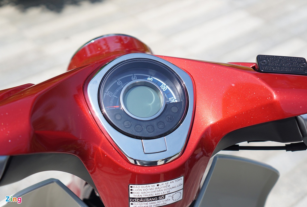 Nhung mau xe may dang ban tai Viet Nam chi di duoc mot nguoi hinh anh 11 super_cub_c125_3_zing.jpg