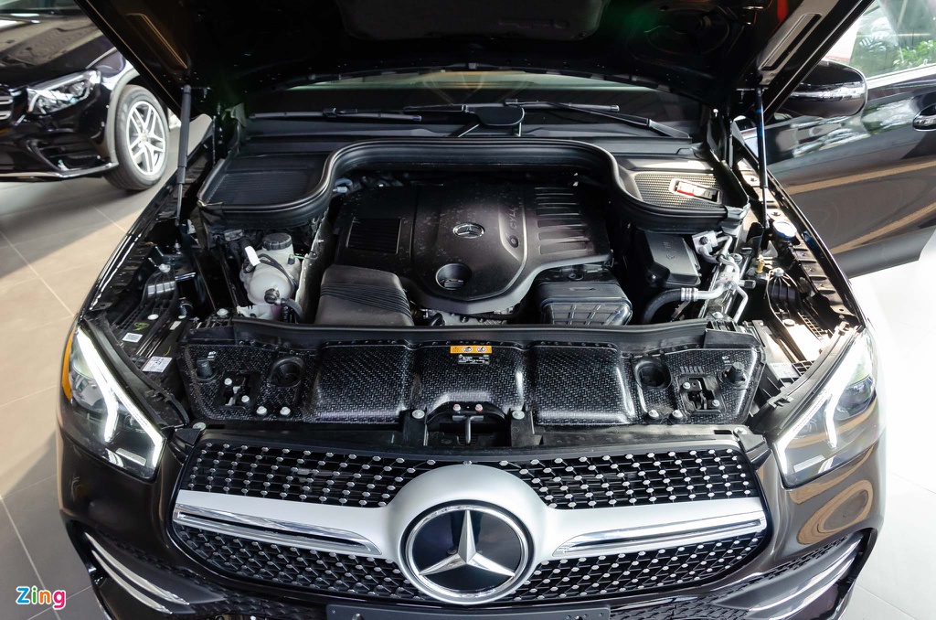 Chon Mercedes-Benz GLE hay BMW X5 khi mua SUV 7 cho hang sang? hinh anh 14 Mercedes_GLE_2019_Zing_55_.jpg