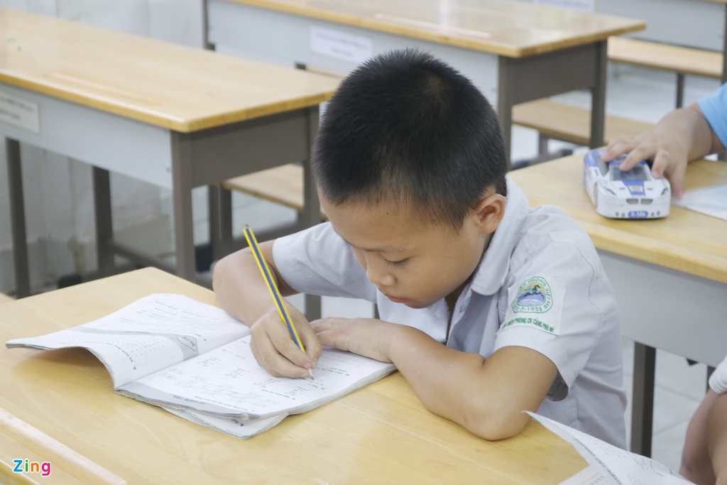 Lop hoc tinh thuong cua thay giao 9X o TP.HCM hinh anh 7 19_zing_min.JPG